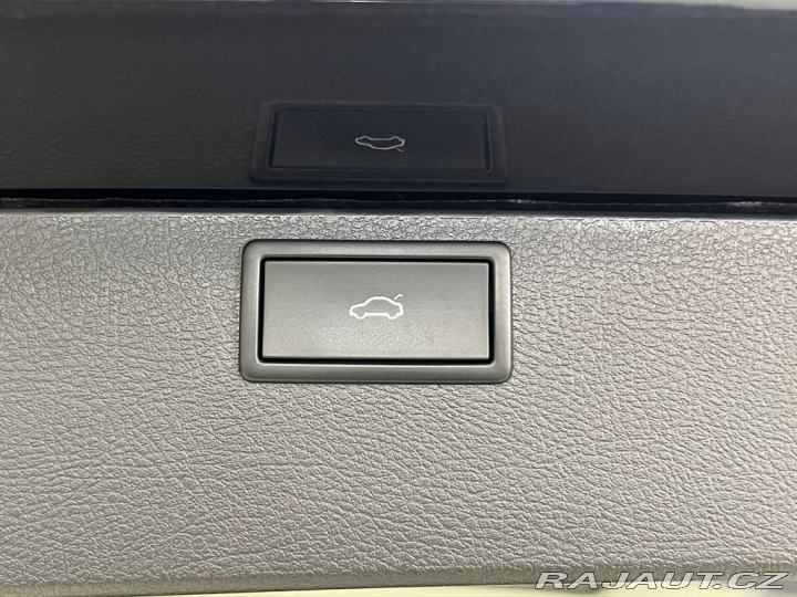 Volkswagen Multivan 2.0 TDI 150 kW 4M DSG, AL 2023