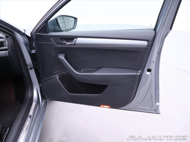 Škoda Superb 2,0 TDI 140kW DSG Style P 2015