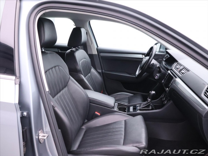 Škoda Superb 2,0 TDI 140kW DSG Style P 2015