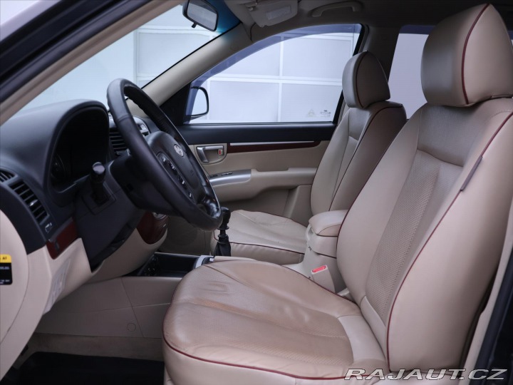Hyundai Santa Fe 2,2 CRDI 114kW 4WD Kůže 2010