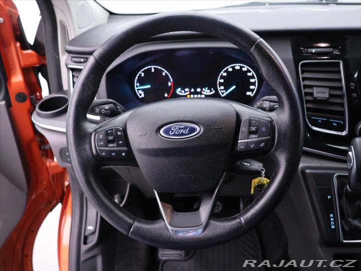 Ford Tourneo Custom 2,0 EcoBlue 125kW Titaniu 2019