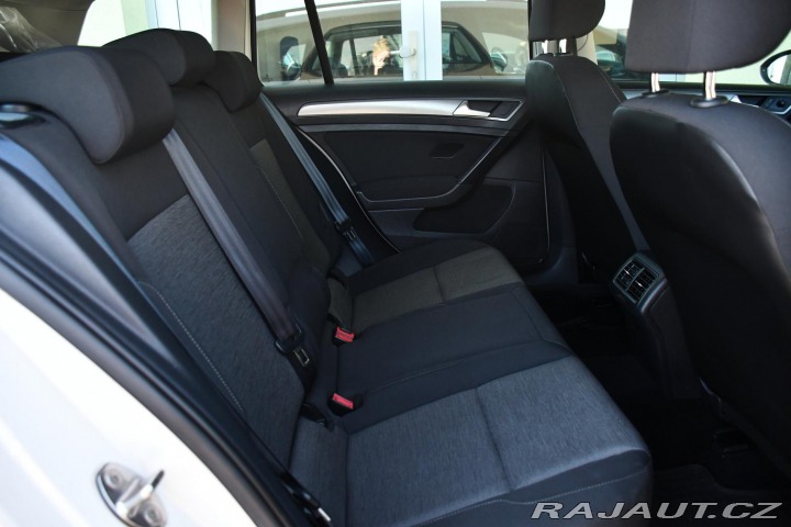 Volkswagen Golf 1.6TDi AUT. AC P.SENZORY 2014