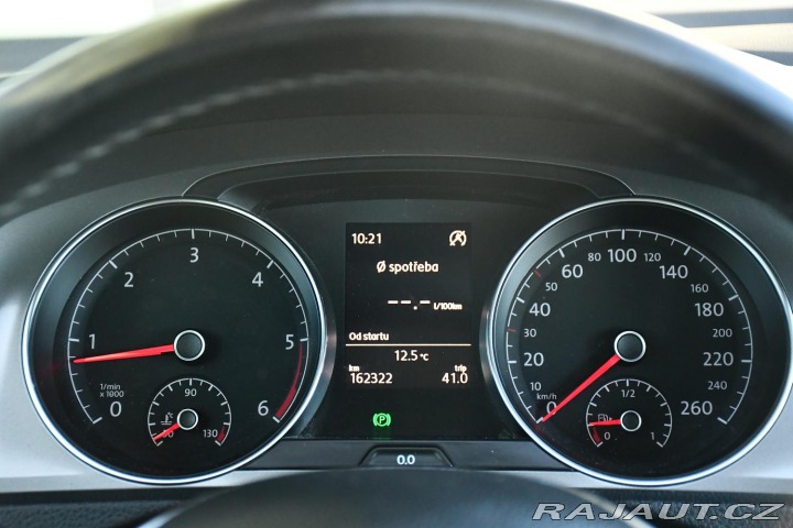 Volkswagen Golf 1.6TDi AUT. AC P.SENZORY 2014