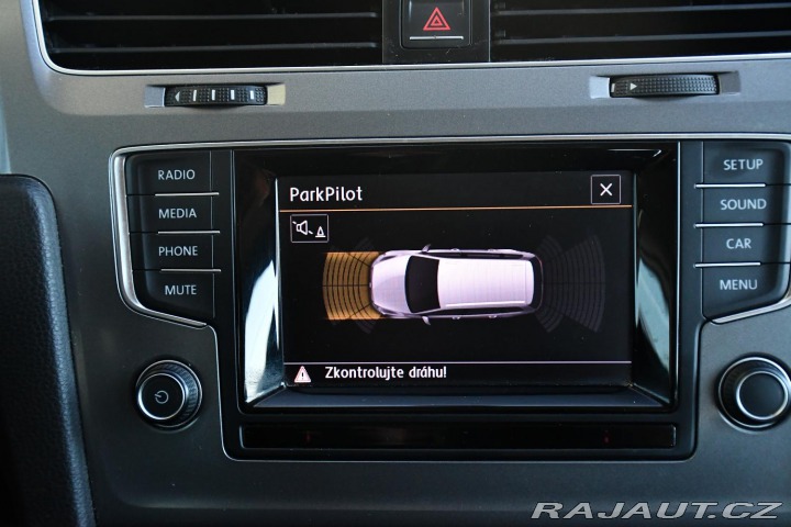 Volkswagen Golf 1.6TDi AUT. AC P.SENZORY 2014