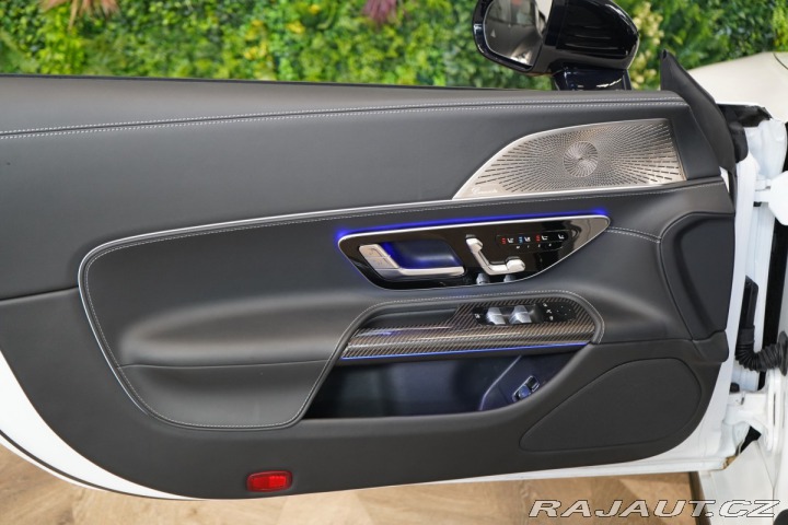 Mercedes-Benz SL 55*AMG*4M+*HUD*MASÁŽ*TRAC 2022