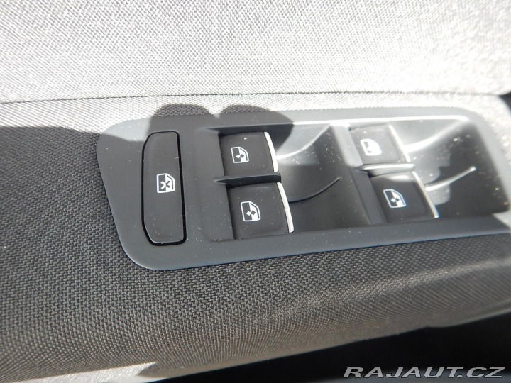 Volkswagen Golf Sportsvan 1.5 TSI, ČR, 1. MAJITEL 2020