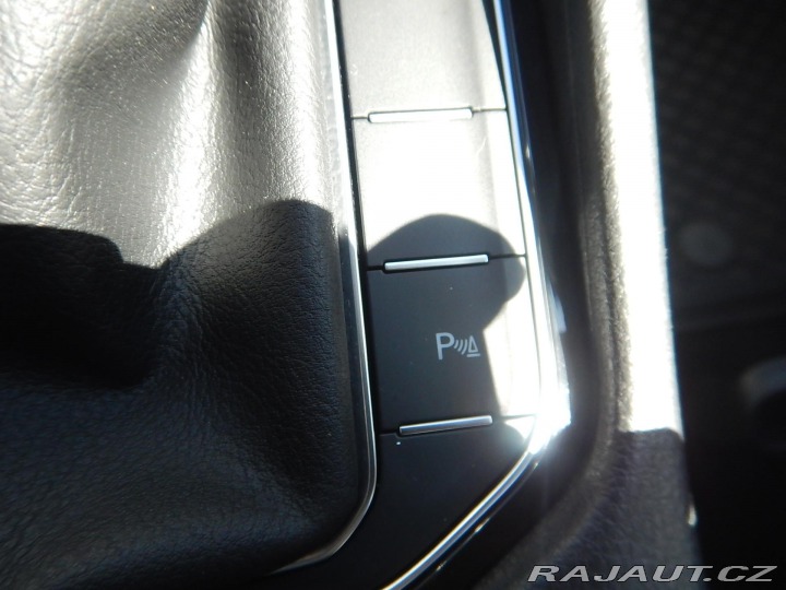 Volkswagen Golf Sportsvan 1.5 TSI, ČR, 1. MAJITEL 2020