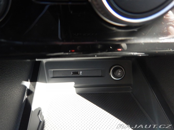 Volkswagen Golf Sportsvan 1.5 TSI, ČR, 1. MAJITEL 2020