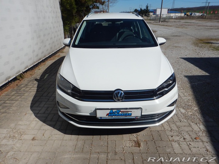 Volkswagen Golf Sportsvan 1.5 TSI, ČR, 1. MAJITEL 2020