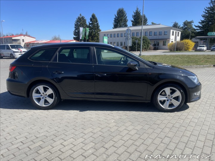 Seat Leon 2,0 TDi FR 135kw DSG, po 2016