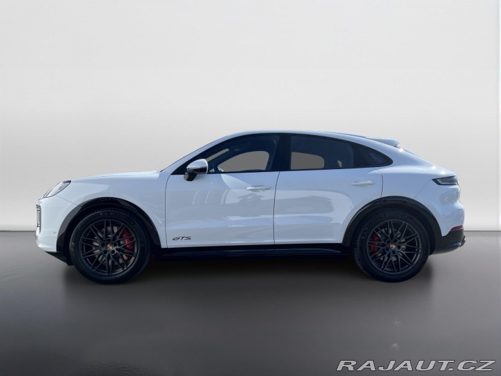 Porsche Cayenne GTS 2026