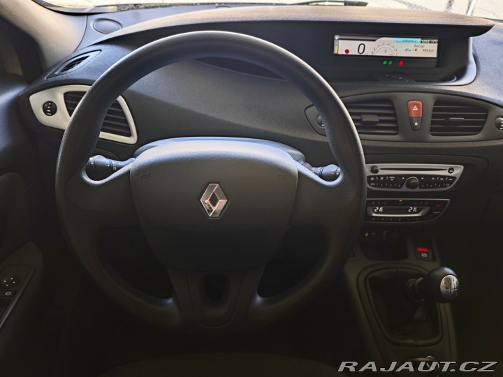 Renault Scénic 1.6 16V Expression nové Č 2009