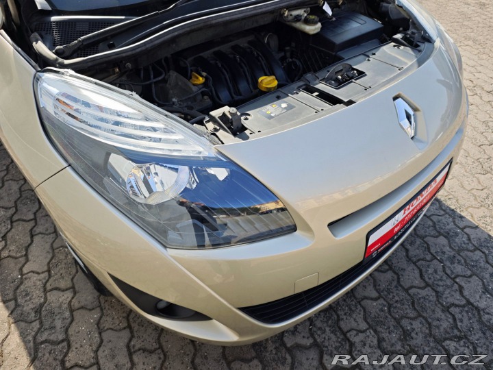 Renault Scénic 1.6 16V Expression nové Č 2009