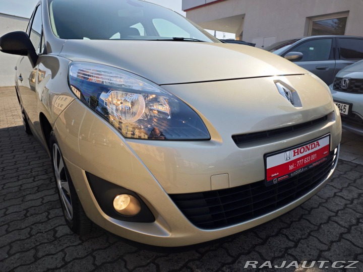 Renault Scénic 1.6 16V Expression nové Č 2009
