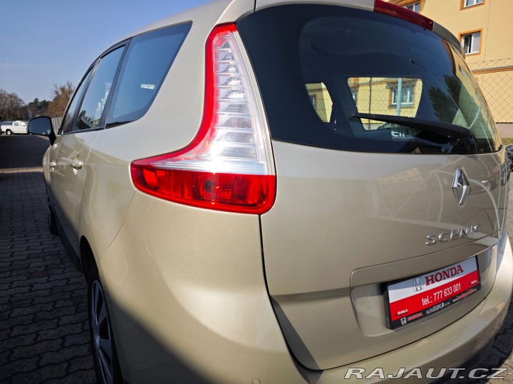 Renault Scénic 1.6 16V Expression nové Č 2009