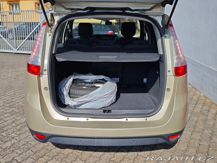 Renault Scénic 1.6 16V Expression nové Č 2009