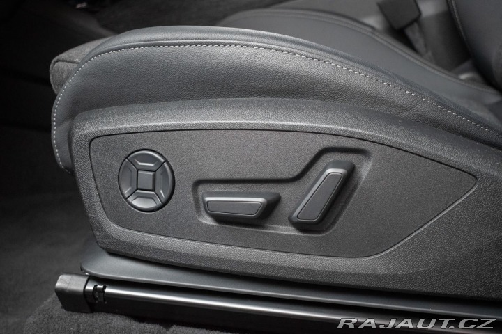 Audi Ostatní modely Q6 e-tron 100 kWh S-LINE*4xVÝHŘEV*D 2025