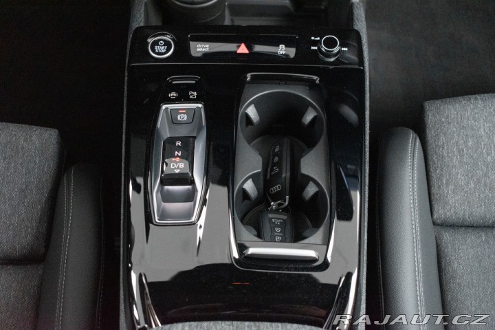 Audi Ostatní modely Q6 e-tron 100 kWh S-LINE*ZÁRUKA*DPH 2025