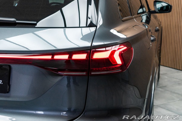 Audi Ostatní modely Q6 e-tron 100 kWh S-LINE*4xVÝHŘEV*D 2025