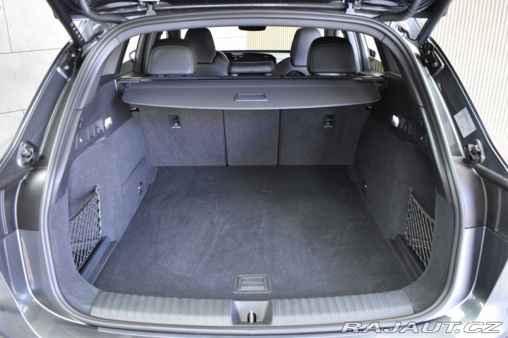 Audi Ostatní modely Q6 e-tron 100 kWh S-LINE*4xVÝHŘEV*D 2025