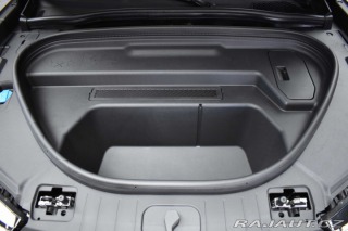 Audi Ostatní modely Q6 e-tron 100 kWh S-LINE*4xVÝHŘEV*D 2025