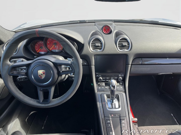 Porsche Cayman GT4 2021