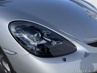 Porsche Cayman GT4 2021