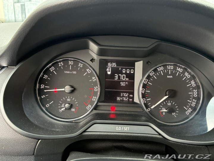 Škoda Octavia 2.0TDi, 110KW, VYHŘ.SED. 2014