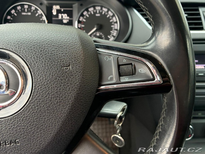 Škoda Octavia 2.0TDi, 110KW, VYHŘ.SED. 2014
