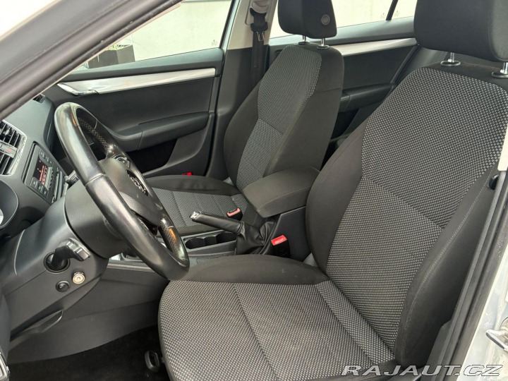 Škoda Octavia 2.0TDi, 110KW, VYHŘ.SED. 2014