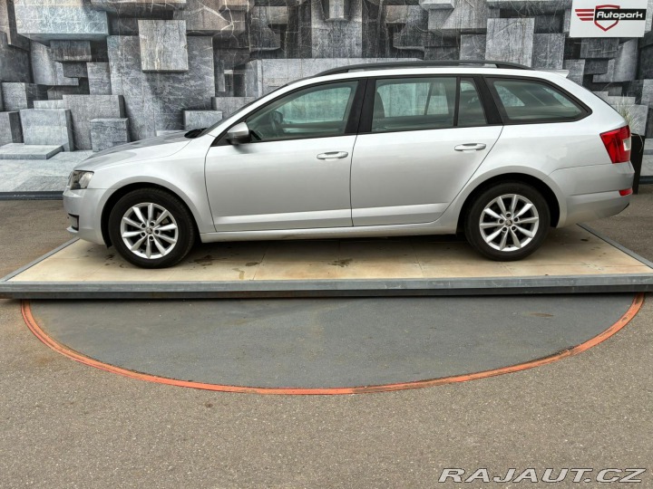 Škoda Octavia 2.0TDi, 110KW, VYHŘ.SED. 2014