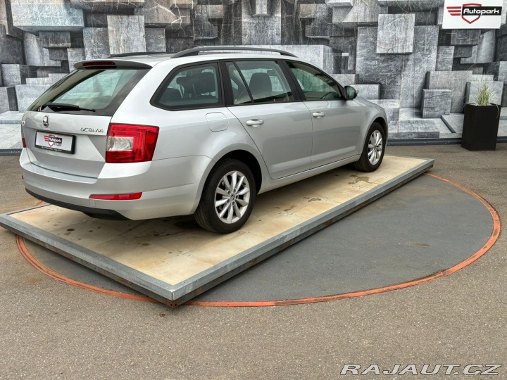 Škoda Octavia 2.0TDi, 110KW, VYHŘ.SED. 2014