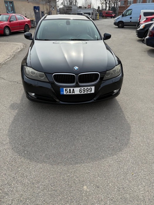 BMW 3 1,8   Prodám auto