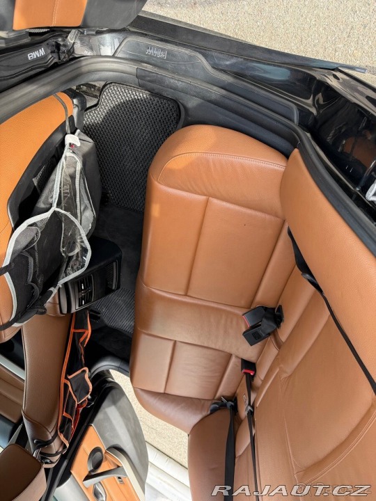 BMW 3 1,8   Prodám auto 2012