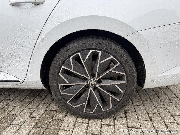 Škoda Superb 2,0 L&K, TDI 110 Kw 1800