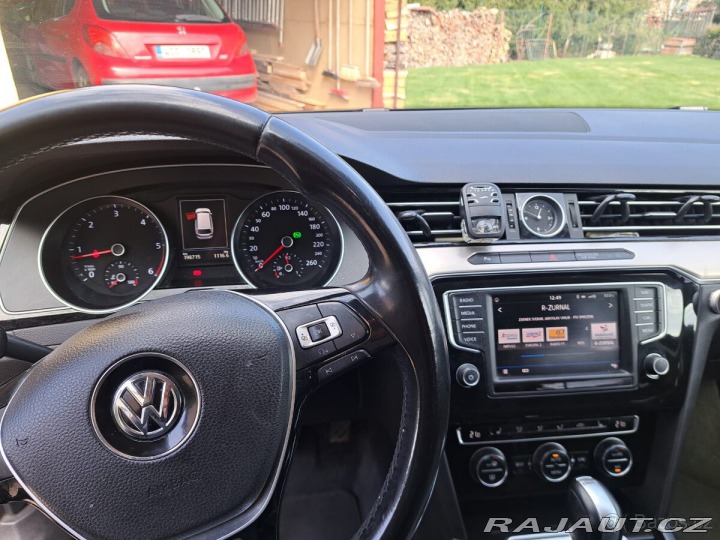 Volkswagen Passat 2,0 110kW DSG Business, 2017