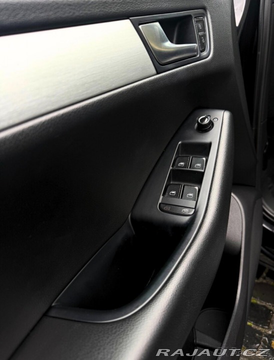 Audi Q5 2,0   Quattro S-line, 201 2010