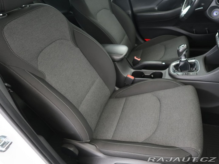 Hyundai i30 1.5T-GDI,MHEV,CZ,1Maj,DPH 2022