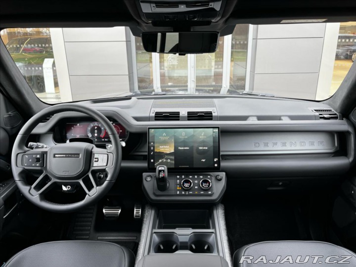 Land Rover Defender 4,4 110 OCTA P635 V8 AWD 1800