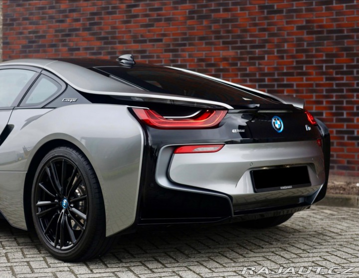 BMW i8 xdrive | Lasersvetlá - H 2018