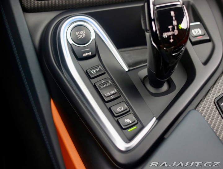 BMW i8 xdrive | Lasersvetlá - H 2018