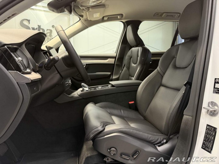 Volvo XC90 B5 2.0L 250+14 HP AT8 AWD 2026