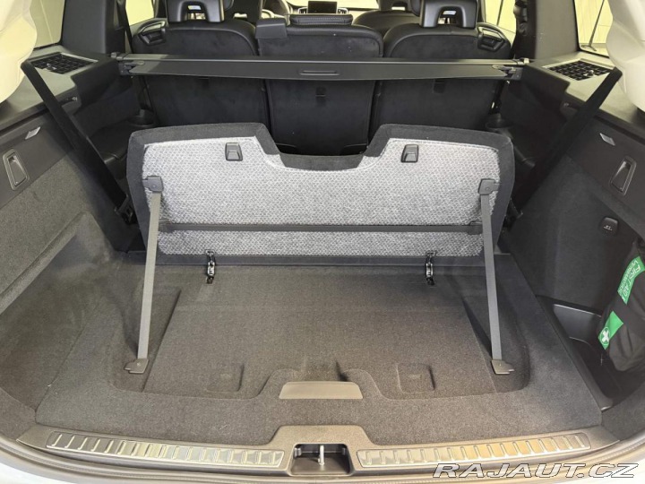 Volvo XC90 B5 2.0L 250+14 HP AT8 AWD 2026