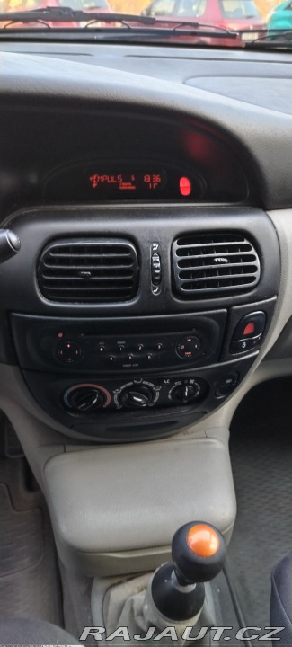 Renault Scénic 1,6 2002