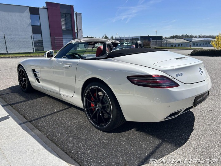 Mercedes-Benz SLS AMG 6.3 V8 Roadster 2012