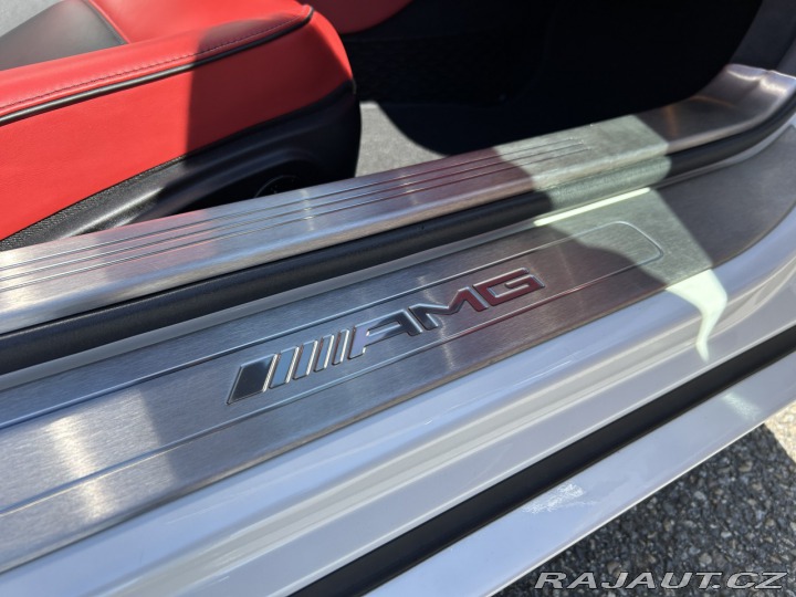 Mercedes-Benz SLS AMG 6.3 V8 Roadster 2012