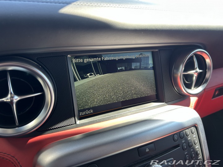 Mercedes-Benz SLS AMG 6.3 V8 Roadster 2012