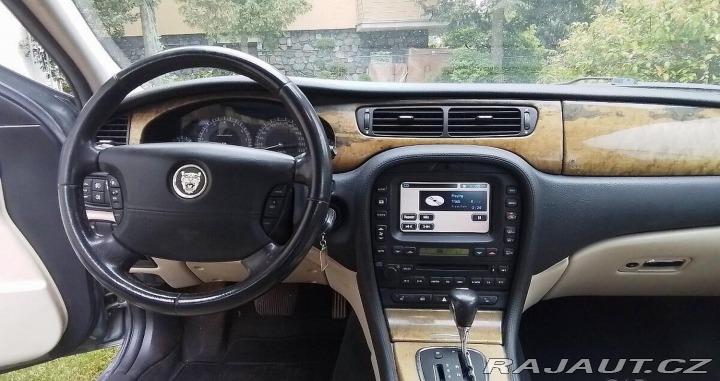 Jaguar S-Type R SUPERCHARGED 2002