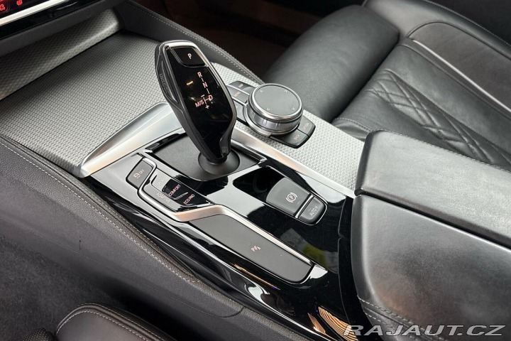 BMW 5 540i xDrive 2019