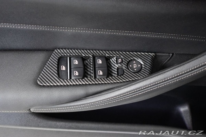 BMW 5 520d xD ///M*ZÁRUKA*TAŽNÉ 2023